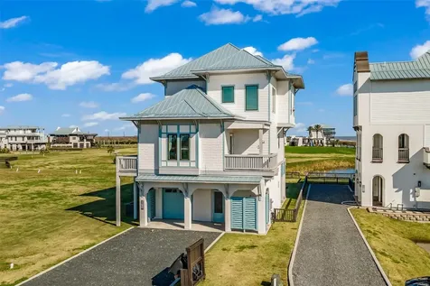 312 Seagrass Gilchrist TX 77617