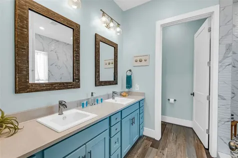 312 Seagrass Gilchrist TX 77617