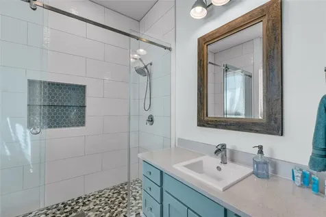 312 Seagrass Gilchrist TX 77617