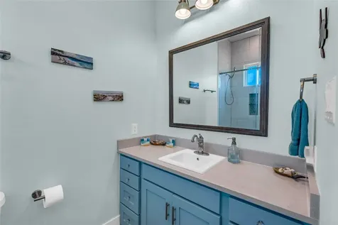 312 Seagrass Gilchrist TX 77617