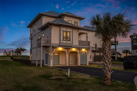 312 Seagrass Gilchrist TX 77617