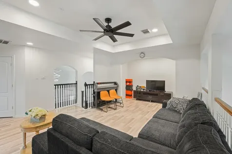 9434 Barretts Glen Ct Court Houston TX 77065