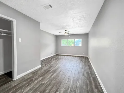 6347 Limestone Street Houston TX 77092