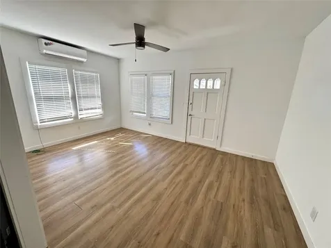 7 Hunt Street Houston TX 77003
