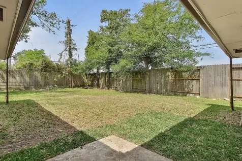 1719 Longhorn Drive Houston TX 77080