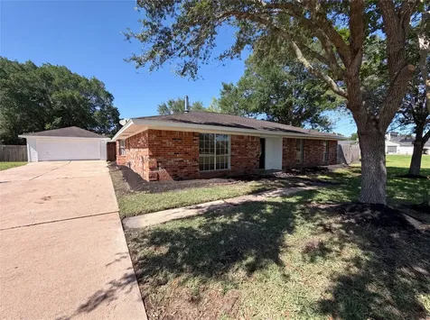 5917 Raza Road Pearland TX 77584