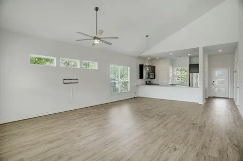3413 Omega Street Houston TX 77022