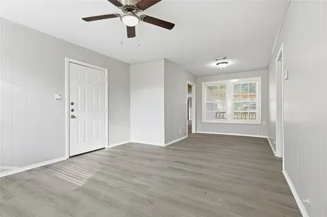207 Farrer Street Angleton TX 77515