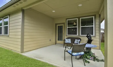 108 Clay Creek Lane Conroe TX 77316