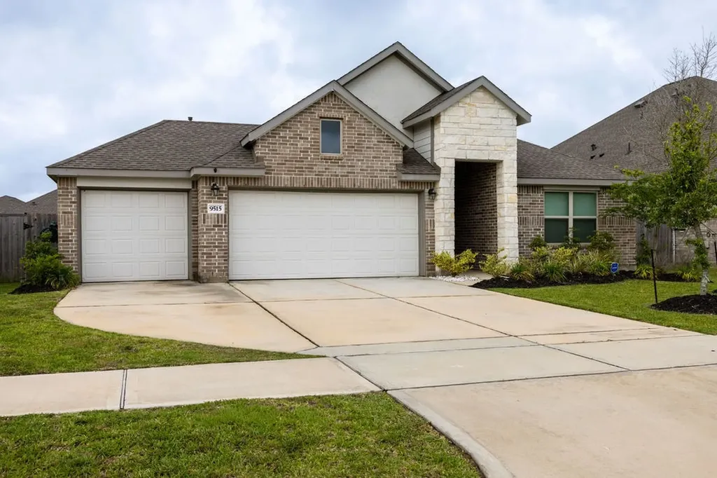 9515 Twilight Briar Lane Baytown TX 77521