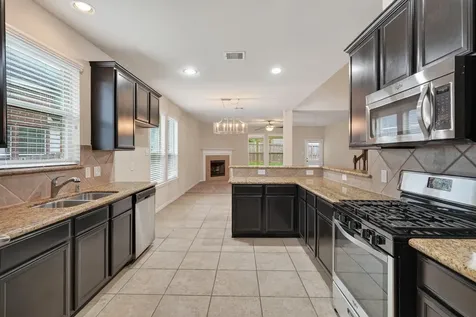 13302 Hidden Valley Drive Montgomery TX 77356