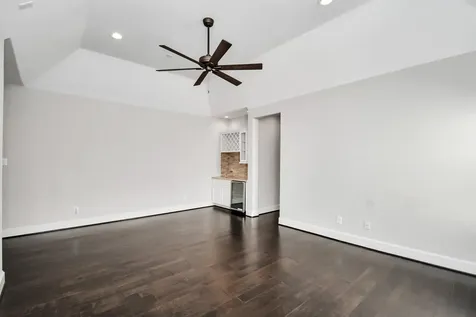 239 W 27th Street Houston TX 77008