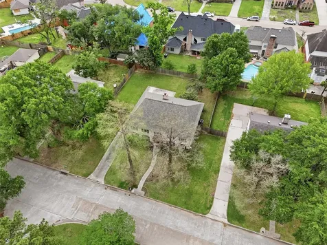 8115 Theisswood Road Spring TX 77379
