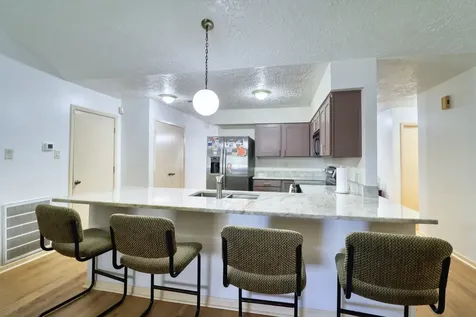 3446 Cheaney Drive Houston TX 77066