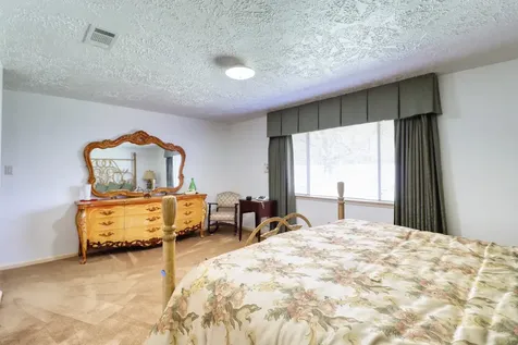 3446 Cheaney Drive Houston TX 77066
