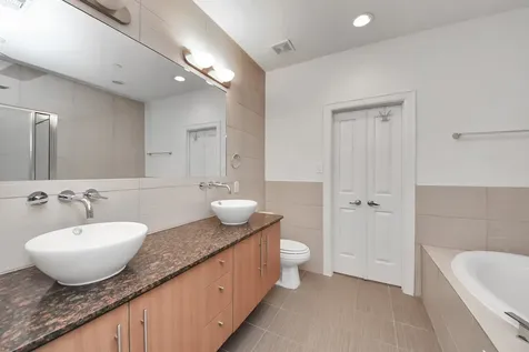 1403 Delano Street 6 Houston TX 77003