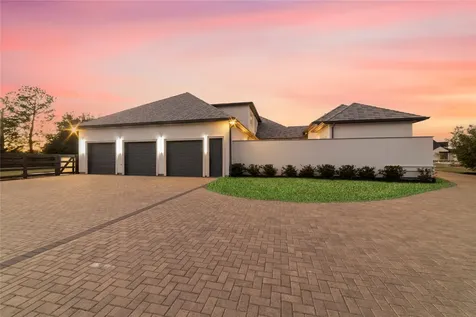 2 Little Sorrell Court Tomball TX 77377
