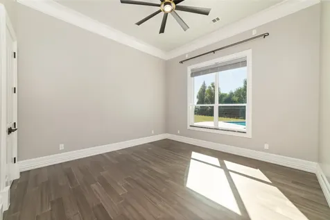 2 Little Sorrell Court Tomball TX 77377