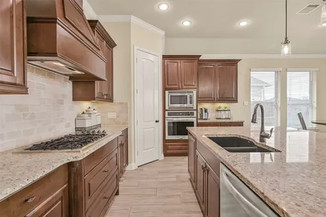 2229 Ringwood Way Lane Friendswood TX 77546