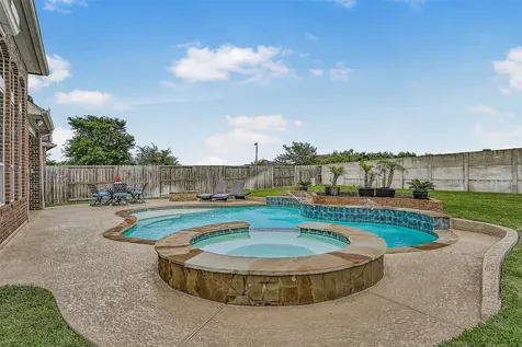 2229 Ringwood Way Lane Friendswood TX 77546