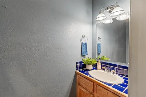 9 Ridgewood Circle Wimberley TX 78676