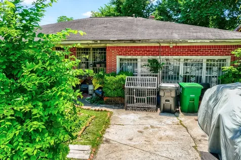4538 Larkspur Street Houston TX 77051
