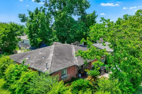 4538 Larkspur Street Houston TX 77051