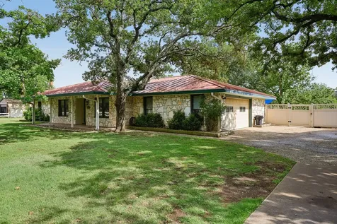 433 Oak Wood Road Kerrville TX 78028