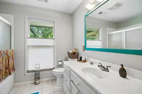 433 Oak Wood Road Kerrville TX 78028