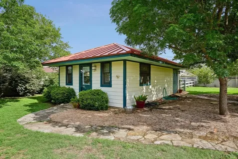 433 Oak Wood Road Kerrville TX 78028