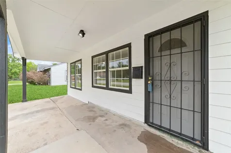 6905 Kassarine Pass Houston TX 77033