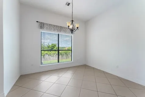 1719 Summergate Drive Conroe TX 77304