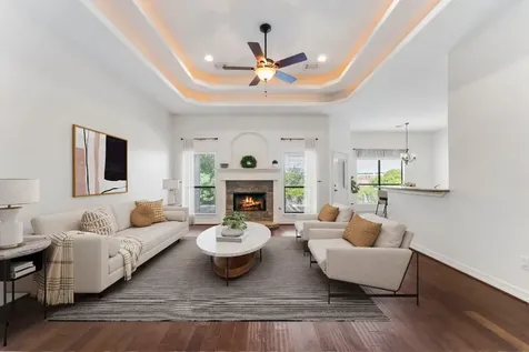 1719 Summergate Drive Conroe TX 77304