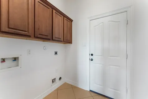 1719 Summergate Drive Conroe TX 77304