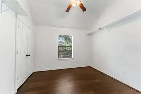 1719 Summergate Drive Conroe TX 77304
