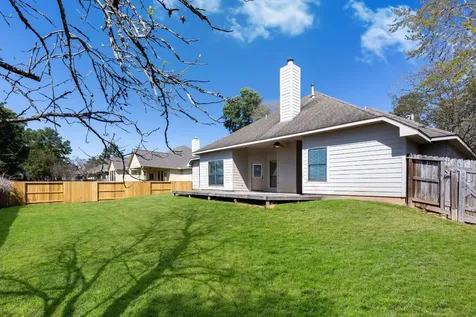 1719 Summergate Drive Conroe TX 77304