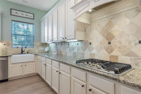 29300 Sorrel Lane Waller TX 77484