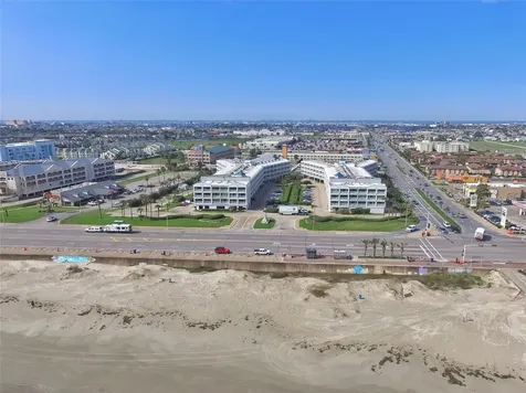 6102 Seawall Boulevard 389 Galveston TX 77551