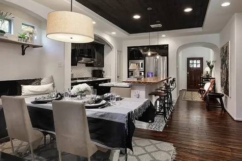 63 Douvaine The Woodlands TX 77382