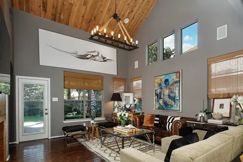 63 Douvaine The Woodlands TX 77382