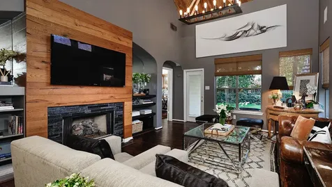 63 Douvaine The Woodlands TX 77382