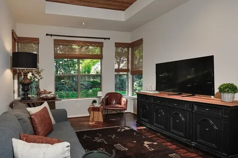 63 Douvaine The Woodlands TX 77382