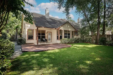 63 Douvaine The Woodlands TX 77382