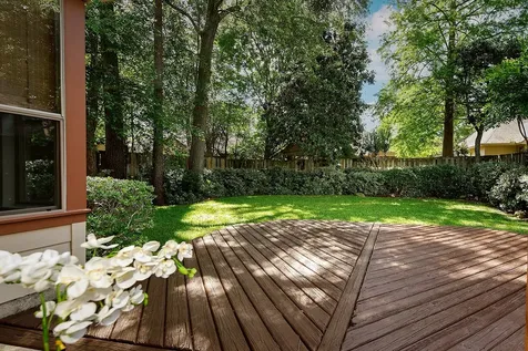 63 Douvaine The Woodlands TX 77382