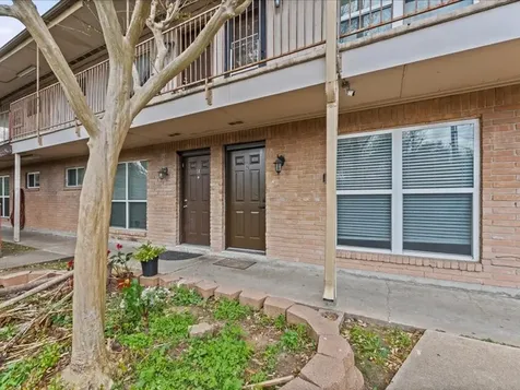 8110 Albacore Drive 12 Houston TX 77074