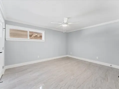 8110 Albacore Drive 12 Houston TX 77074