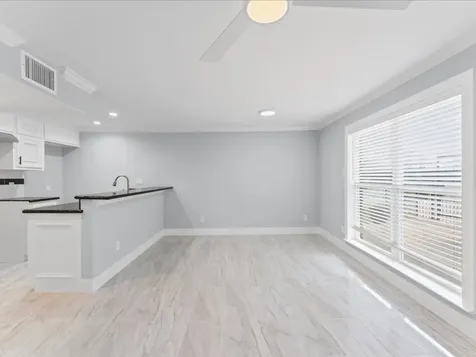 8110 Albacore Drive 12 Houston TX 77074