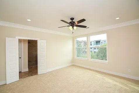 1548 W 23rd Street Houston TX 77008