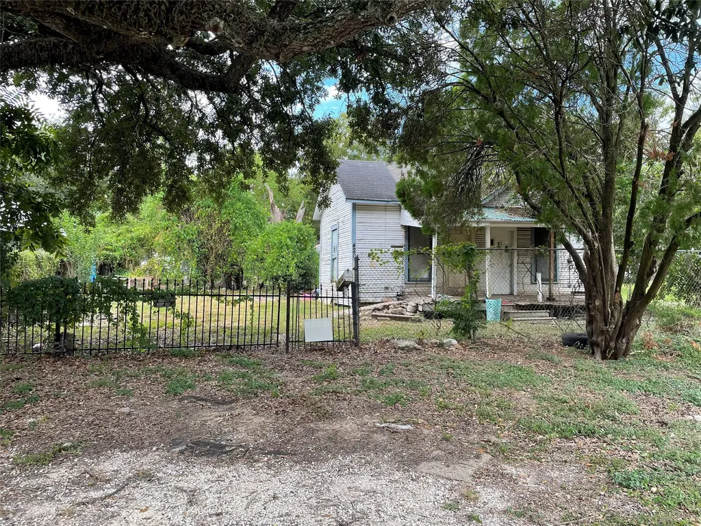 420 4th Street Rosenberg TX 77471