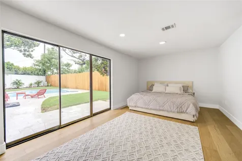 12002 S Circle Drive Houston TX 77071